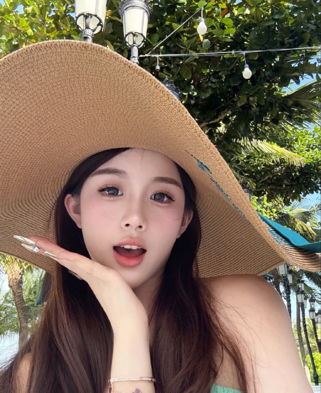 温州💒兼职极品瑜伽舞蹈一字马年龄03年/21、Height身高/168、Weight体重/92、Bust胸围/e。各种姿势解锁。圈外好友、超强女友感、温柔十足 ,舞蹈专业。全球各地 各种类型 见面付💰现用客服:@AnnaGJ168私聊不了:@AnnaGJ168bot