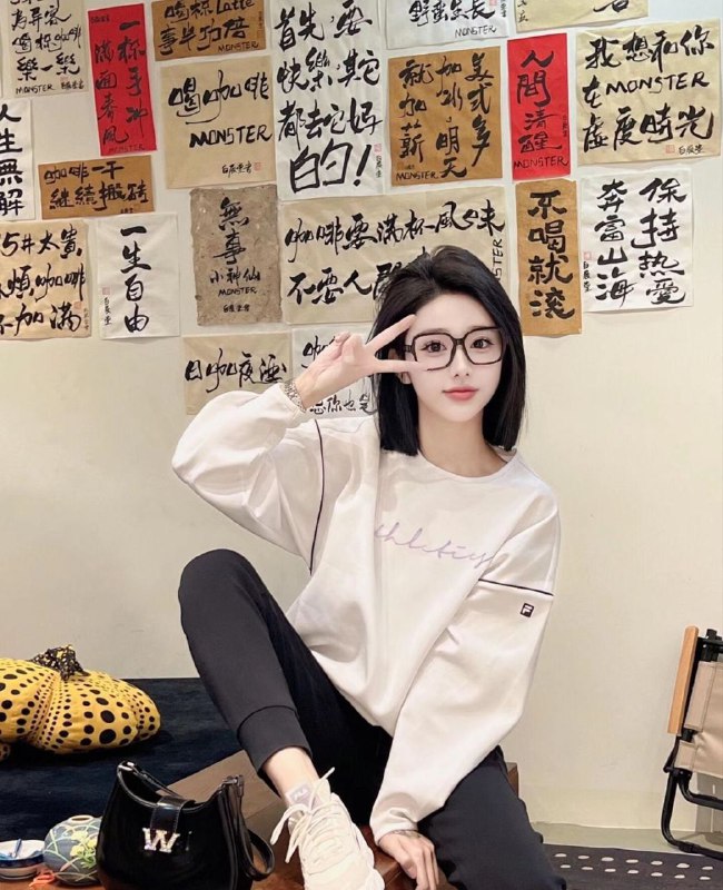 济南 牛妞妞【15】本地土著某公司文员兼职00-167-48-C无炎说话风趣幽默 讨人喜欢🉑吻不6.9🚫酒店不去小区名宿可去  不接急单全球各地  各种类型  见面付💰换号了😂👇👇会员永久有效！现用客服：@AnnaGJ168私聊不了：@AnnaGJ168bot