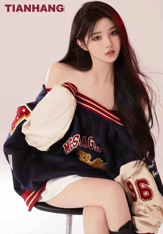 天津夏琳04💋168E杯💋童颜巨乳南开区🌟•Age年龄：04年🌟•Height净身高：168🌟•Bust胸围:真E罩杯🌟•Occupation职业：学生🌟•特长：巨乳童颜  胸大腰细，皮肤雪白 全身天然无整🌟•性格：超级Nice  超级乖乖，无不良嗜好 性格甜美 无纹身全球各地  各种类型  见面付💰换号了😂👇👇会员永久有效！现用客服：@AnnaGJ168私聊不了：@AnnaGJ168bot