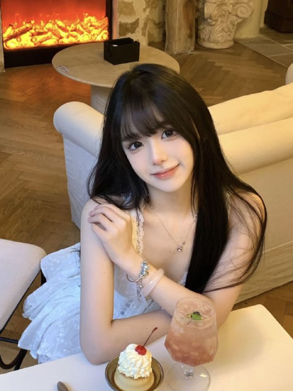 东京🇯🇵赫本🏠活泼可爱🈚️整容真🐻D  身高 165  体重 95斤全球各地  各种类型  见面付💰换号了😂👇👇会员永久有效！现用客服：@AnnaGJ168私聊不了：@AnnaGJ168bot