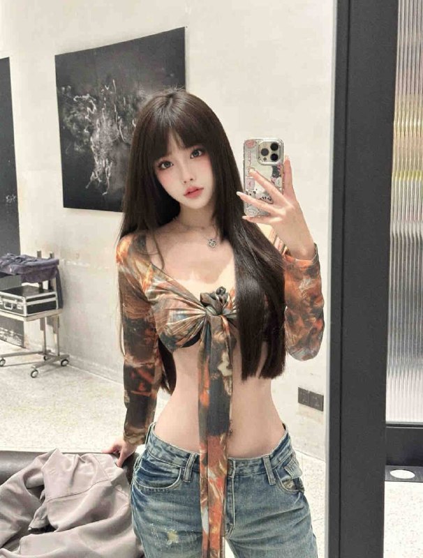 广州极品清纯甜妹 特别乖年龄：04🌸🌸身高:168 体重：40kg🌸🌸真实🐻D🌸🌸全身零整纯天然小妹妹🌸🌸⬆️⬇️粉嫩🉑甜🉑欲🌸🌸身材比例及好  刚⬇️💦的小妹妹🌸🌸第一眼就是心动的感觉❤️初恋般的激情和甜美期待与你在一起的时