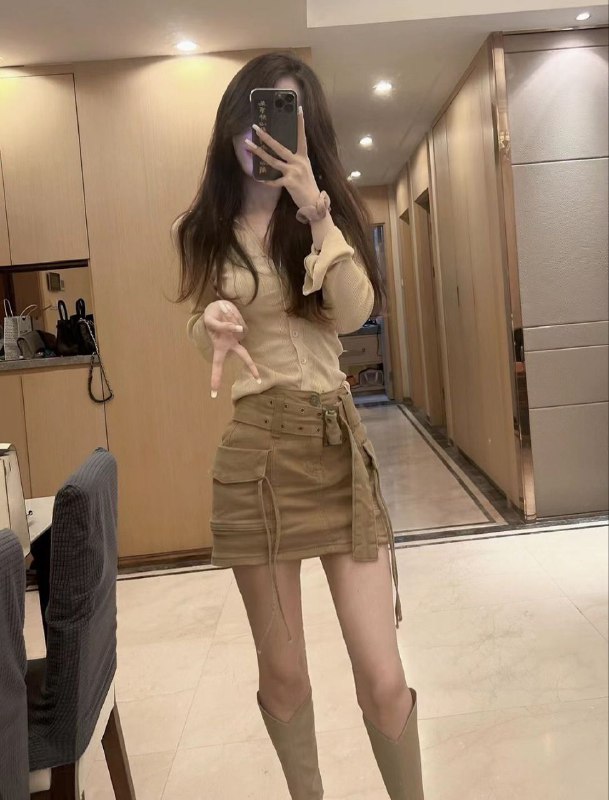 常州CHINA🇨🇳❤️人   身高：170cm年龄真实：03真🐻：C天然无整🥢🦵真人苗条全球各地  各种类型  见面付💰换号了😂👇👇会员永久有效！现用客服：@AnnaGJ168私聊不了：@AnnaGJ168bot
