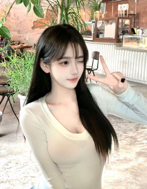 上海 极品纯欲  5⬆️꒰・身高/Height 168cm꒰・胸围/Bust D꒰・体重/Weight 44kg白小纯无整 胸粉 真熊🧸性格好m属性  声音甜美 可爱娃娃脸～真实03你的小可爱全球各地  各种类型  见面付💰换号了😂👇👇会员永久有效！现用客服：@AnnaGJ168私聊不了：@AnnaGJ168bot