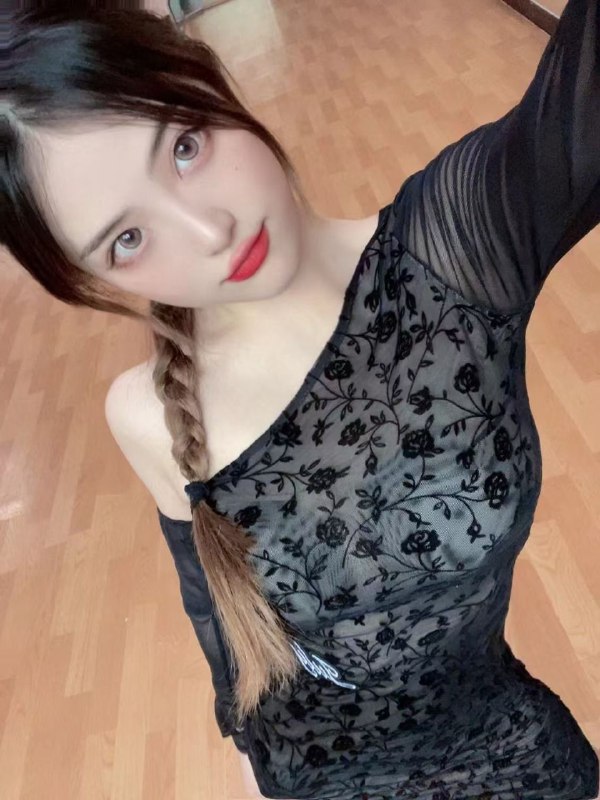 深圳 硬5W短暂兼职身高165 年龄03年🐻c体重88斤 可蛇纹 69皮肤细嫩光滑 不摧客 温柔善良可爱全球各地  各种类型  见面付💰换号了😂👇👇会员永久有效！现用客服：@AnnaGJ168私聊不了：@AnnaGJ168bot