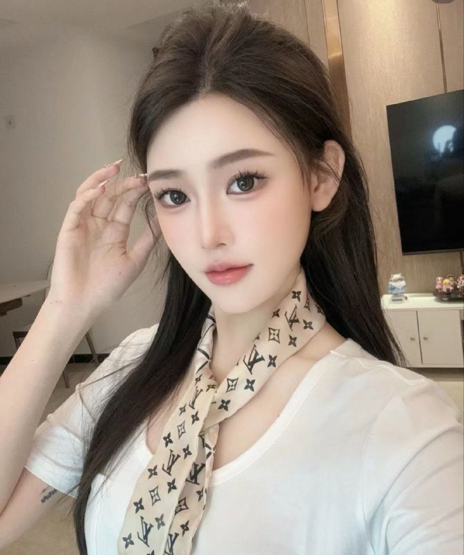 厦门 极品178F🏠3外5🎀短期兼职停留 颜值气质极佳🎀首次抵达一个客不认识🎀妈生脸零整容打扮气质大牌🎀身高-178年龄-02年🎀🐻围天然F A4腰皮肤雪白｀无纹身`🎀｀长期健身，马甲线蜜桃臀，身材无敌好🎀性格温柔 待客如男友全球各地  各种类型  见面付💰换号了😂👇👇会员永久有效！现用客服：@AnnaGJ168私聊不了：@AnnaGJ168bot