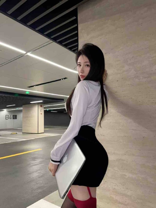 合肥小可乐可纯可欲气质好Bust: 34天然DHeight:  174DWeight:  96斤天秤座 爱笑的甜美女孩 温柔迷人优雅全球各地  各种类型  见面付💰换号了😂👇👇会员永久有效！现用客服：@AnnaGJ168私聊不了：@AnnaGJ168bot