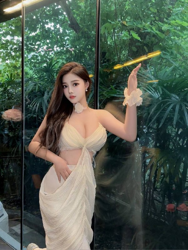 广州 180琪琪 大G丰满款，巨无霸，喜瘦勿扰身高:180cm  熊:G 巨无霸体重：65kg  年龄:04超级豪乳 假🐻免费 两手握不住💗三点粉嫩 b肥水多 有概率触发潮喷💗大胆 色情 火辣 满足各种要求💗性感肥臀 诱惑肉浪💗卡戴珊沙漏形身材🉑69蛇纹全球各地  各种类型  见面付💰换号了😂👇👇会员永久有效！现用客服：@AnnaGJ168私聊不了：@AnnaGJ168bot