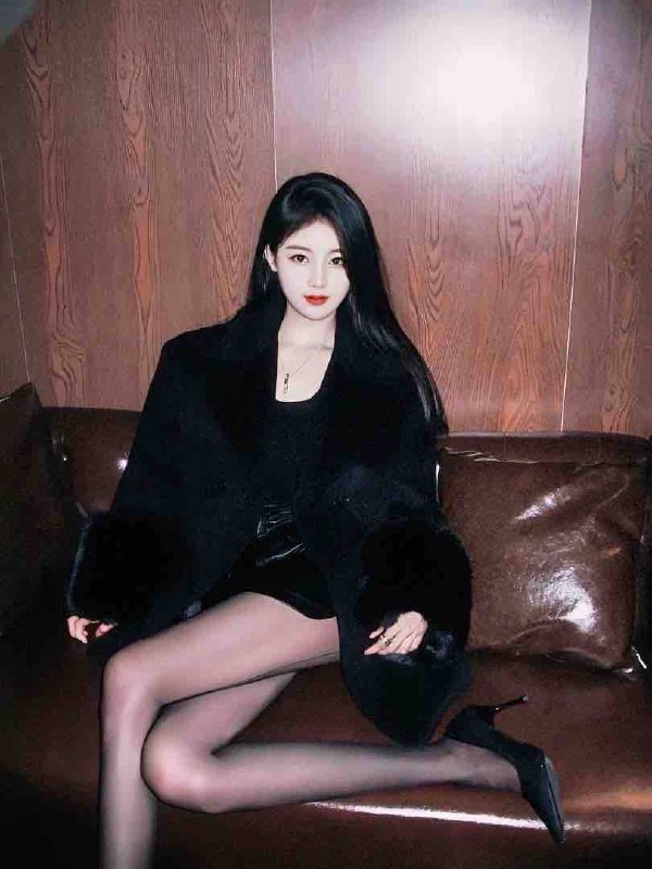 苏州 蓝猫🏠兼職極品06学生• Height 身高 175• Age年龄  05• Bust胸围🐻C• Weight体重  90兼职学生👩‍🎓乖巧可爱 不催不事 不风尘🉑️🐍🉑️69🈚纹身🉑️✈️。 性奴体质 爱做 投入全球各地  各种类型  见面付💰换号了😂👇👇会员永久有效！现用客服：@AnnaGJ168私聊不了：@AnnaGJ168bot