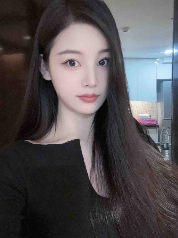 苏州 蓝猫🏠兼職極品06学生• Height 身高 175• Age年龄  05• Bust胸围🐻C• Weight体重  90兼职学生👩‍🎓乖巧可爱 不催不事 不风尘🉑️🐍🉑️69🈚纹身🉑️✈️。 性奴体质 爱做 投入全球各地  各种类型  见面付💰换号了😂👇👇会员永久有效！现用客服：@AnnaGJ168私聊不了：@AnnaGJ168bot