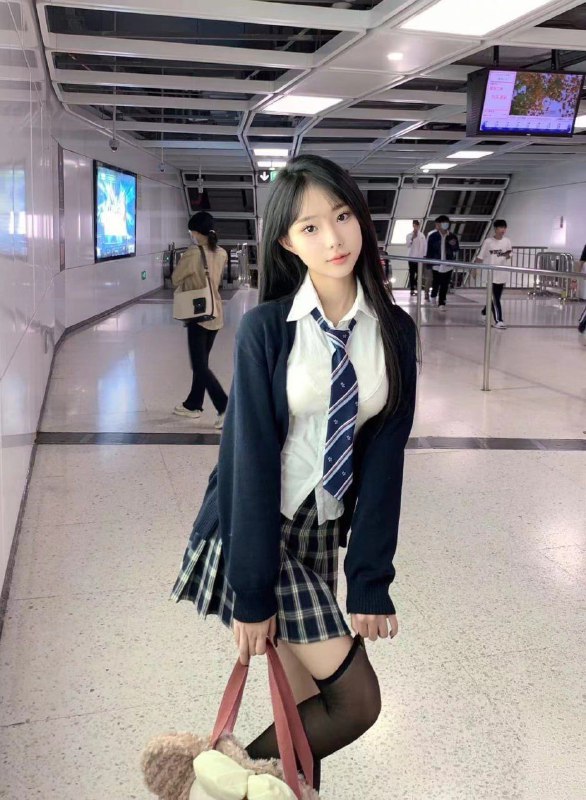 合肥  05 纯纯 清纯女高人首开全网首开 圈外兼职 纯情女高 （第一次开）．清纯素颜系 纯欲感天菜 （刚破壳下. Height身高／168. Weight体重／92. Bust胸围／真实C（天然超软.Occupation职业／纯情女高 学生意高颜女友系活泼开朗 清纯洋气 初恋气质 乖巧女友感双商高 听话 120cm细长腿 皮肤白皙 零风尘感＊韩系甜美 自然精致 纯欲性感