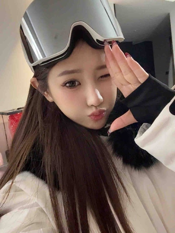 苏州 172D新人 小杨幂·  絕頂蜜桃臀🍷气质辣妹·皮膚白  無不良嗜好 性格溫和 服务意识强胸围91cm，腰围60cm，臀围93cm全球各地  各种类型  见面付💰换号了😂👇👇会员永久有效！现用客服：@AnnaGJ168私聊不了：@AnnaGJ168bot