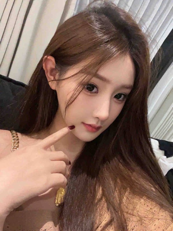 苏州 172D新人 小杨幂·  絕頂蜜桃臀🍷气质辣妹·皮膚白  無不良嗜好 性格溫和 服务意识强胸围91cm，腰围60cm，臀围93cm全球各地  各种类型  见面付💰换号了😂👇👇会员永久有效！现用客服：@AnnaGJ168私聊不了：@AnnaGJ168bot