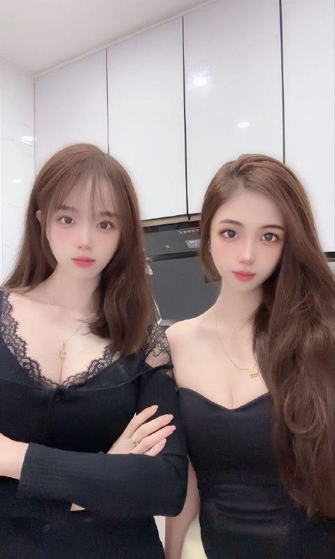 苏州  蓝猫🏠唯一 一对 一字马姐妹花 真实上海舞蹈学院学生 会各种舞种 艺术视觉盛宴 姐妹花服务一流 快乐加倍姐姐身高171🐻b 20岁妹妹身高170🐻e20岁全球各地  各种类型  见面付💰换号了😂👇👇会员永久有效！现用客服：@AnnaGJ168私聊不了：@AnnaGJ168bot