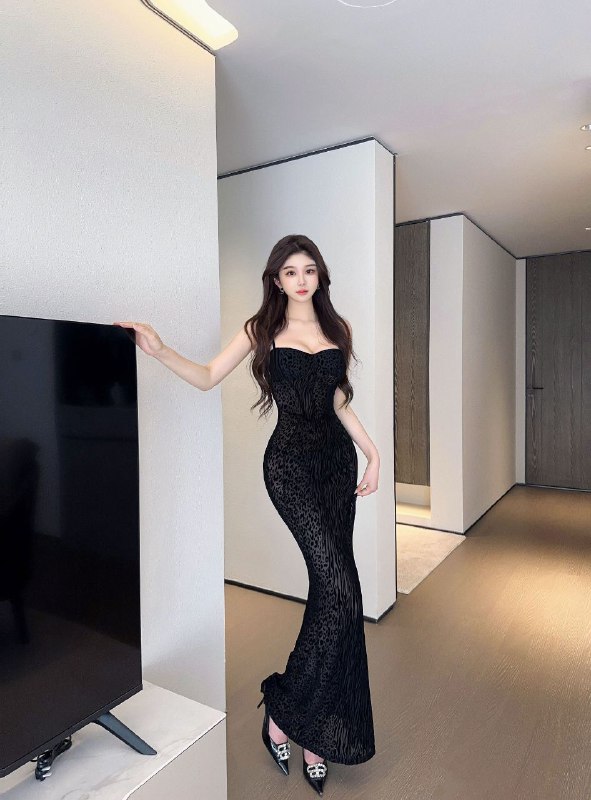 苏州  蓝猫🏠舞蹈老师兼职🌟圈外兼职⭐打扮洋气 皮肤雪白细腻 身高：170 体重：46kg 年龄03 真🐻E 可甜可御全球各地  各种类型  见面付💰换号了😂👇👇会员永久有效！现用客服：@AnnaGJ168私聊不了：@AnnaGJ168bot