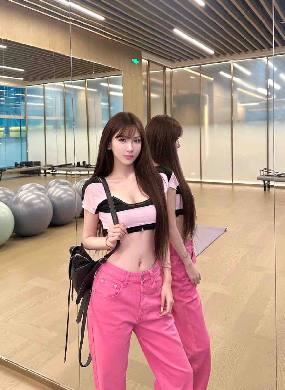 杭州张艺兴🎒SC180E2000年 ｜180𝗰𝗺 • 𝟯𝟲E甜美声线高学历情商高 皮肤雪白💡洋气五官精致 无整自然脸 三点粉瑜伽 普拉提爱好者 全身肌肤紧致细滑洋气少女｜性感御姐｜纯情女高 ｜jk女大风格多变 沉浸式体验角色扮演 极致体验▫️嗲娇魅惑▫️甜美温柔自媒體主播  真实ins网红🎧全球各地  各种类型  见面付💰换号了😂👇👇会员永久有效！现用客服：@AnnaGJ168私聊不了：@AnnaGJ168bot✅✅资源定期更新新人 任君挑选