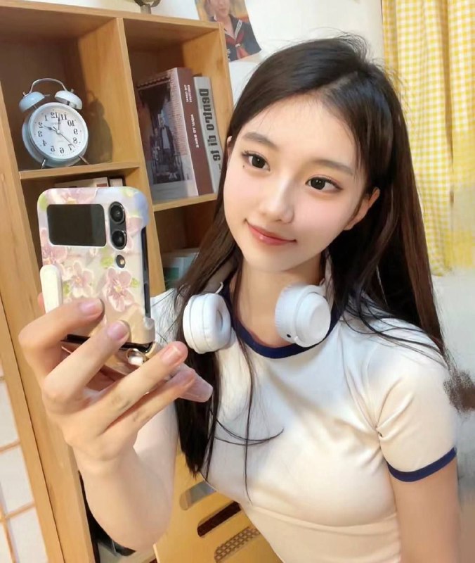 厦门　会一字马身高：170cm 年龄：真实04年胸围：D➕爱好：舞蹈💃，音乐🎵瑜伽🧘‍♀️极品现实生活中大美女，🈚️风尘味，高纯嫩型欢迎对戏😍腰精戏精，蝴蝶穴🦋全球各地  各种类型  见面付💰换号了😂👇👇会员永久有效！现用客服：@AnnaGJ168私聊不了：@AnnaGJ168bot☎️✅✅资源定期更新新人 任君挑选