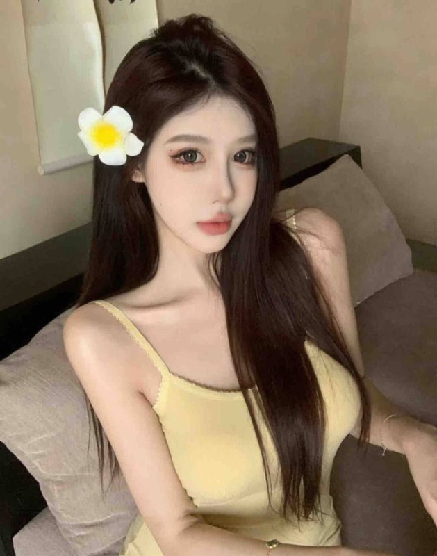 台州 梓琳小红书20万粉丝女网红172，90斤，没有纹身，02年，网红御姐类型，不照骗，顶级极品好评神器w起质量3开仅此一家！独家！穿衣大牌女神范儿仅兼职全球各地  各种类型  见面付💰换号了😂👇👇会员永久有效！现用客服：@AnnaGJ168私聊不了：@AnnaGJ168bot