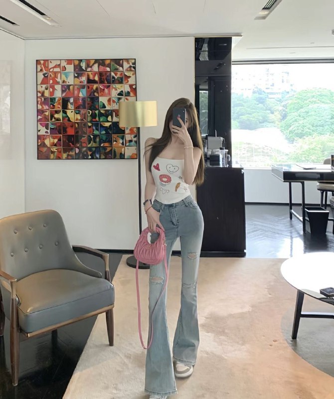 澳门 极品笔直大长腿 九头身 脸蛋精致 服务一流 体验感难分，模特兼职🌸理想女友✔• 𝐇𝐞𝐢𝐠𝐡𝐭身高/172• 𝐖𝐞𝐢𝐠𝐡𝐭体重/95• 𝐁𝐮𝐬𝐭胸围/d• 𝐀𝐠𝐞年龄/03• 𝐎𝐜𝐜𝐮𝐩𝐚𝐭𝐢𝐨𝐧职业/ 模特全身无赘肉 S型身材 本人比照片漂亮全球各地  各种类型  见面付💰换号了😂👇👇会员永久有效！现用客服：@AnnaGJ168私聊不了：@AnnaGJ168bot