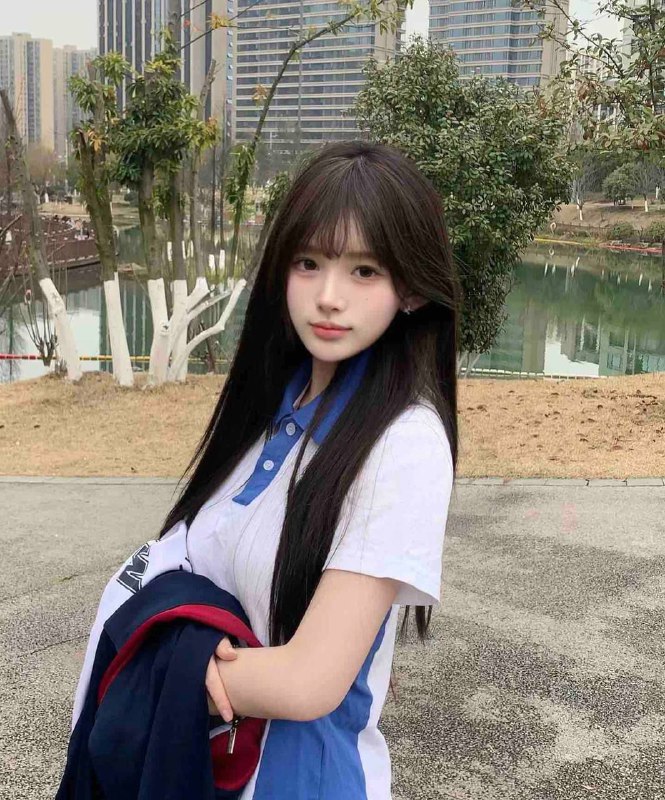 珠海 甜美可爱小公主高三毕业暑假兼职JK甜妹儿•Age年龄：04•Height净身高：165•Bust胸围：C•Occupation职业：高中毕业生•爱好：阅读、绘画、健身、旅行、竞技等纯兼职🈲发⭕️，不验证全球各地  各种类型  见面付💰换号了😂👇👇会员永久有效！现用客服：@AnnaGJ168私聊不了：@AnnaGJ168bot