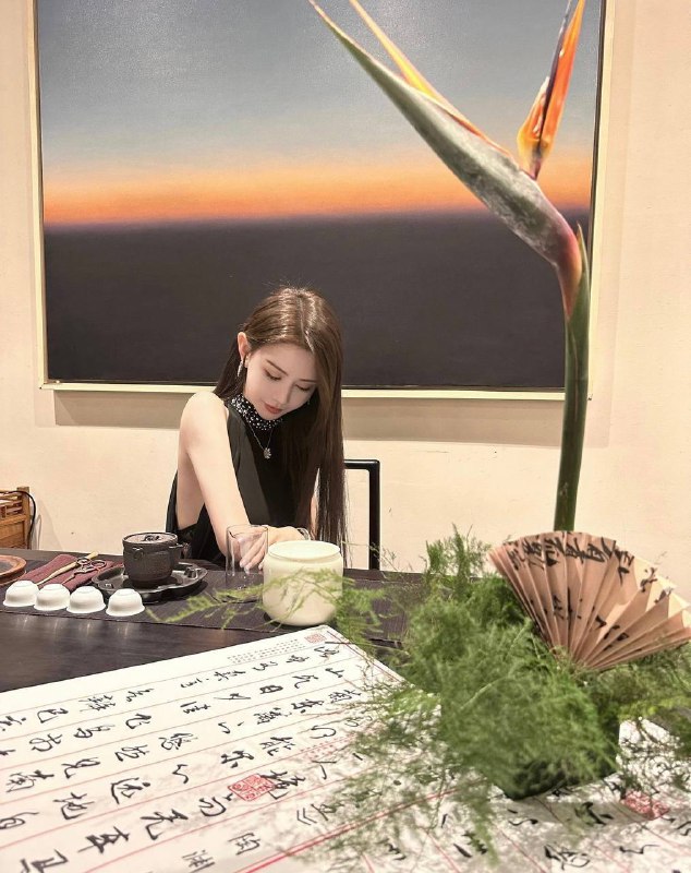 沈阳• 𝐇𝐞𝐢𝐠𝐡𝐭身高/172• 𝐁𝐮𝐬𝐭胸围/D罩巨🐻• 𝐀𝐠𝐞年龄/00年• 𝐒𝐩𝐞𝐜𝐢𝐚𝐥𝐢𝐭𝐲特长/身材极佳• 𝐇𝐨𝐛𝐛𝐲兴趣/旅游，健身冷艳气质，优雅迷人全球各地  各种类型  见面付💰换号了😂👇👇会员永久有效！现用客服：@AnnaGJ168私聊不了：@AnnaGJ168bot