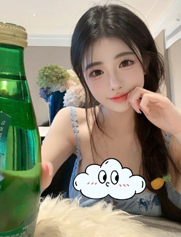 沈阳 高校大学生兼职 可当面验证学生身份 学信网可查身高170🐻D 极品高白纯声音甜美  无纹身 性格温柔乖巧💕皮肤雪白 真人真照📷不事儿 无风尘气🈲冒不接wt 不接yt 不酒✌只接待素质哥哥全球各地  各种类型  见面付💰换号了😂👇👇会员永久有效！现用客服：@AnnaGJ168私聊不了：@AnnaGJ168bot