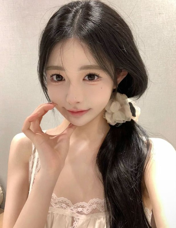 沈阳 高校大学生兼职 可当面验证学生身份 学信网可查身高170🐻D 极品高白纯声音甜美  无纹身 性格温柔乖巧💕皮肤雪白 真人真照📷不事儿 无风尘气🈲冒不接wt 不接yt 不酒✌只接待素质哥哥全球各地  各种类型  见面付💰换号了😂👇👇会员永久有效！现用客服：@AnnaGJ168私聊不了：@AnnaGJ168bot