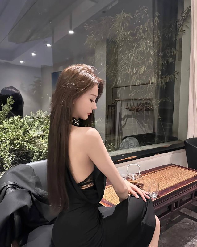 沈阳• 𝐇𝐞𝐢𝐠𝐡𝐭身高/172• 𝐁𝐮𝐬𝐭胸围/D罩巨🐻• 𝐀𝐠𝐞年龄/00年• 𝐒𝐩𝐞𝐜𝐢𝐚𝐥𝐢𝐭𝐲特长/身材极佳• 𝐇𝐨𝐛𝐛𝐲兴趣/旅游，健身冷艳气质，优雅迷人全球各地  各种类型  见面付💰换号了😂👇👇会员永久有效！现用客服：@AnnaGJ168私聊不了：@AnnaGJ168bot