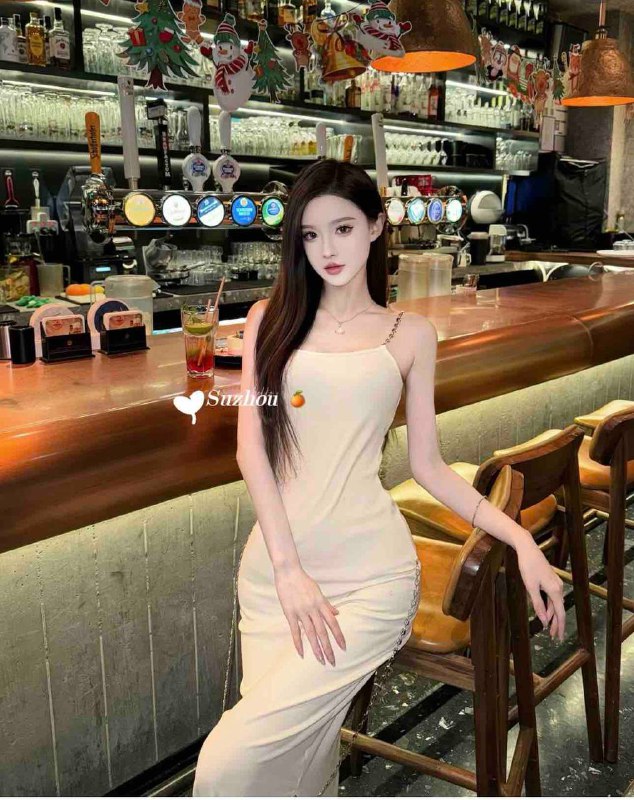 苏州 蓝猫🏠纯御模特🐝首次落地苏州 短期兼职简介:170E   94斤 网拍模特兼职可英语交流 超白超温柔女友feel高颜，可甜可御，标准e人，阳光活泼爱生活~高素养 高情商 高学历喜欢恋爱模式的相处，期待做你的一日女友 ~ 人生很短，既然有缘相遇，那么希望不负今天， 性格开朗 谈吐优雅   百分百好评神器全球各地  各种类型  见面付💰换号了😂👇👇会员永久有效！现用客服：@AnnaGJ168私聊不了：@AnnaGJ168bot