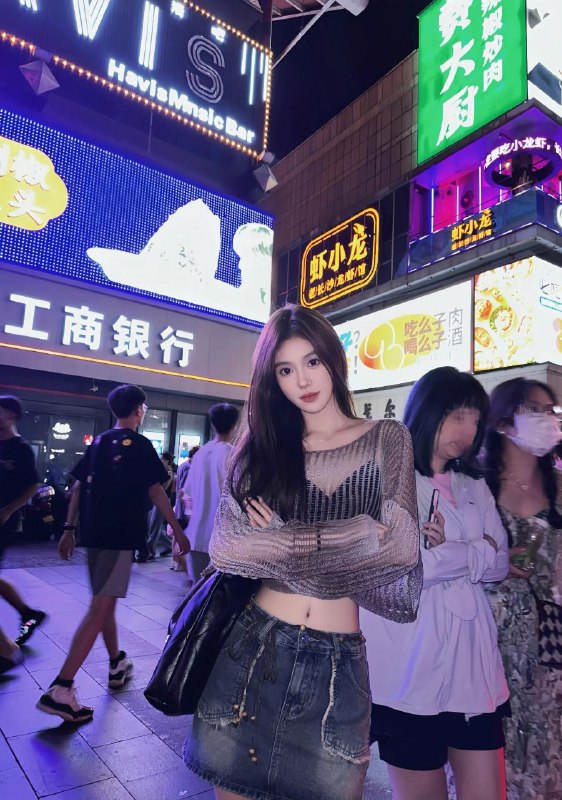 北京 王思诺🏠糖糖180C🦜学生一字马 可查学信🦄Height身高/177🦄Weight体重/54Kg🦄Bust胸围/🐻真C无整🦄Age年龄/04年🦄Occuation职业/学生 兼职模特🦄Speciality特点/奶头超级小超级好看✨一字马✨蜜桃臀✨三点粉✨高情商✨高素质✨平时健身 会小提琴 会拳击 多才多艺可SM全球各地  各种类型  见面付💰换号了😂👇👇会员永久有效！现用客服：@AnnaGJ168私聊不了：@AnnaGJ168bot