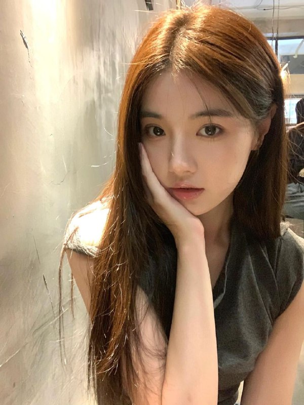 西安 新人05在校学生校花💖身高170.92斤 C🐻🔷穿着时尚大牌 可纯可欲  sao🔥🔷本人比照片好看三倍 你的首选女友高级洋气款 全身无赘肉 A4腰冷白皮 南方人  声音甜美😋FW好 不事 不催全球各地  各种类型  见面付💰换号了😂👇👇会员永久有效！现用客服：@AnnaGJ168私聊不了：@AnnaGJ168bot