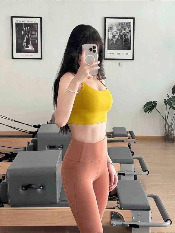 哈尔滨  05年净高171D我是阳光女孩 热爱健身🉑纯🉑辣态度好笑起来很甜刚入水求指教性格温柔 声音超甜 超级无敌紧致💦哗哗  是首选💕十星✨全球各地  各种类型  见面付💰换号了😂👇👇会员永久有效！现用客服：@AnnaGJ168私聊不了：@AnnaGJ168bot