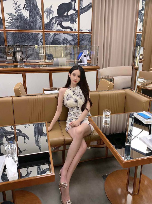 长春第一次⬇️氵期待哥哥的疼爱✿ 真实01年 皮肤雪白❄️✿ 身高𝟏70×🐻真D✿ 穿衣显瘦 脱衣有肉✿✅你的初恋女友上线了✿温柔体贴会聊天🌟全球各地  各种类型  见面付💰换号了😂👇👇会员永久有效！现用客服：@AnnaGJ168私聊不了：@AnnaGJ168bot