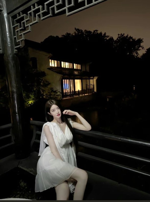 杭州 𝐇𝐞𝐢𝐠𝐡𝐭身高172•𝐖𝐞𝐢𝐠𝐡𝐭体重/92•𝐁𝐮𝐬𝐭胸围/D超仙嫩 皮肤水灵白皙🉑素颜见课全身雪白 三点粉  本人超甜奔驰上海国际车展车模全球各地  各种类型  见面付💰换号了😂👇👇会员永久有效！现用客服：@AnnaGJ168私聊不了：@AnnaGJ168bot