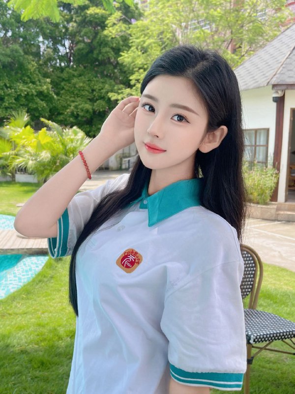 广州03❤️人     极品小纯兼职168🐻D  艺术学院爱好 ：听歌   画画  旅游  拍照素颜  无风尘  纯御   四川女孩  白嫩粉禁止一切仿冒全球各地  各种类型  见面付💰换号了😂👇👇会员永久有效！现用客服：@AnnaGJ168私聊不了：@AnnaGJ168bot