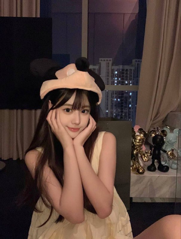 福州 樱桃丸子🏠传媒学院真实学生170cm/03年/🐻C全身雪白滑嫩，不白 免费全球各地  各种类型  见面付💰换号了😂👇👇会员永久有效！现用客服：@AnnaGJ168私聊不了：@AnnaGJ168bot