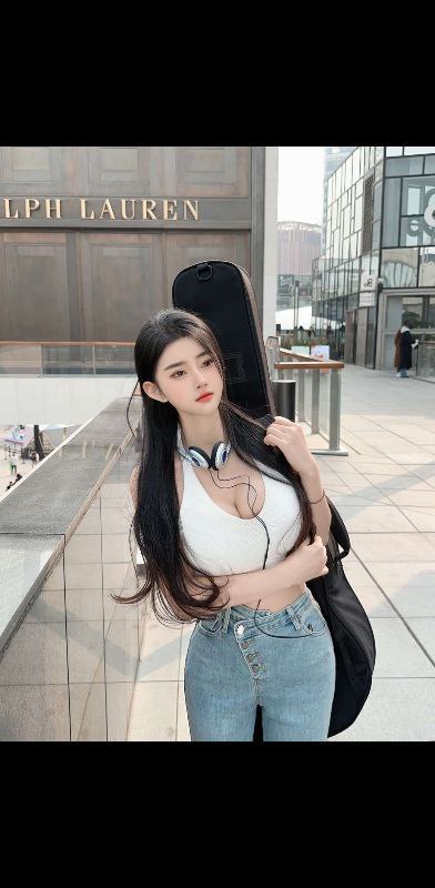 广州03❤️人     极品小纯兼职168🐻D  艺术学院爱好 ：听歌   画画  旅游  拍照素颜  无风尘  纯御   四川女孩  白嫩粉禁止一切仿冒全球各地  各种类型  见面付💰换号了😂👇👇会员永久有效！现用客服：@AnnaGJ168私聊不了：@AnnaGJ168bot