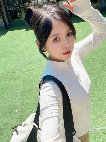 武汉 极品白虎  健身教练🉑舌吻🉑69🉑情趣丝袜🉑鸳鸯浴全球各地  各种类型  见面付💰换号了😂👇👇会员永久有效现用客服：@AnnaGJ168私聊不了：@AnnaGJ168bot