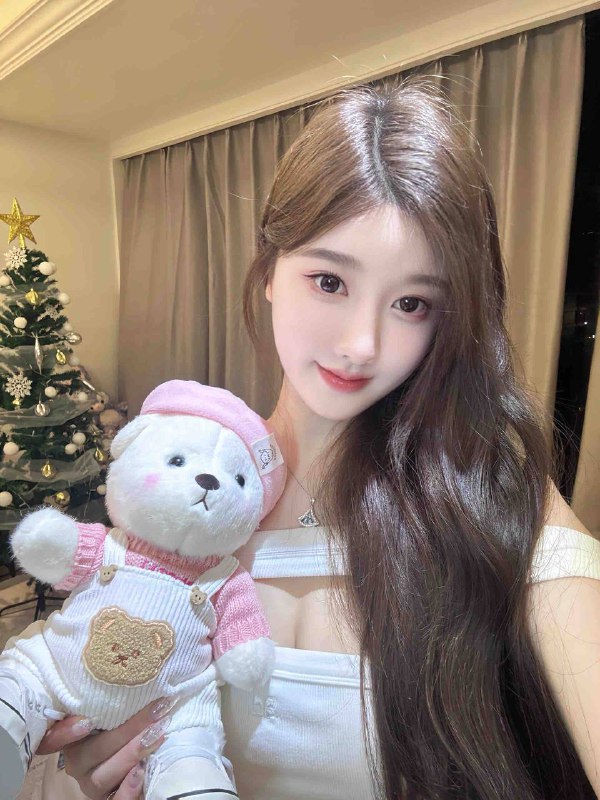 南京星星兼职大学生 02年身高/height: 172胸围/Bus:C体重/Weight: 100气质款可御可甜满分配合高素质款高颜值肤白水嫩温柔如女友只接高素质客户