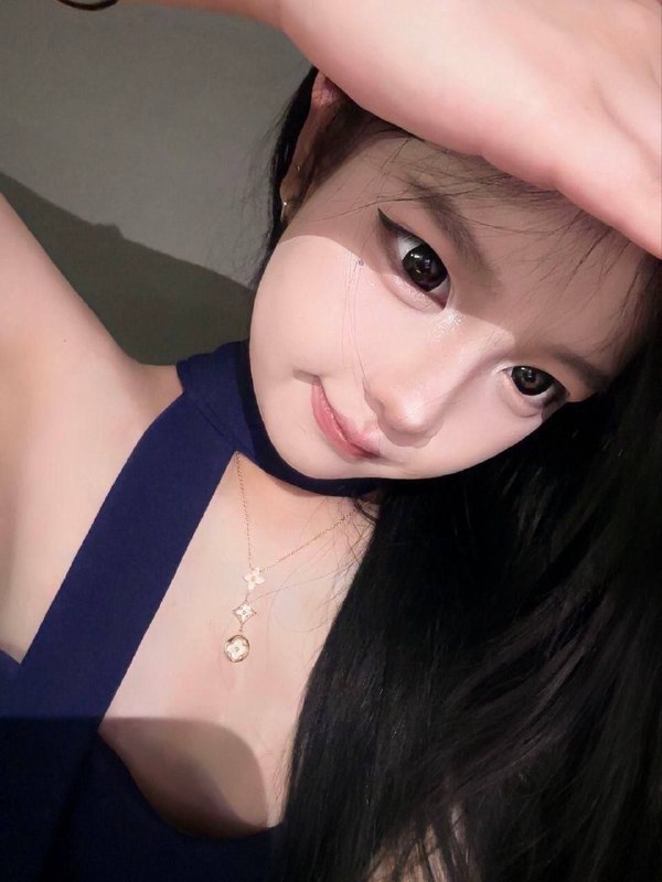 福州 04学妹兼职新人刚下水 全身粉嫩 净高168🐻C