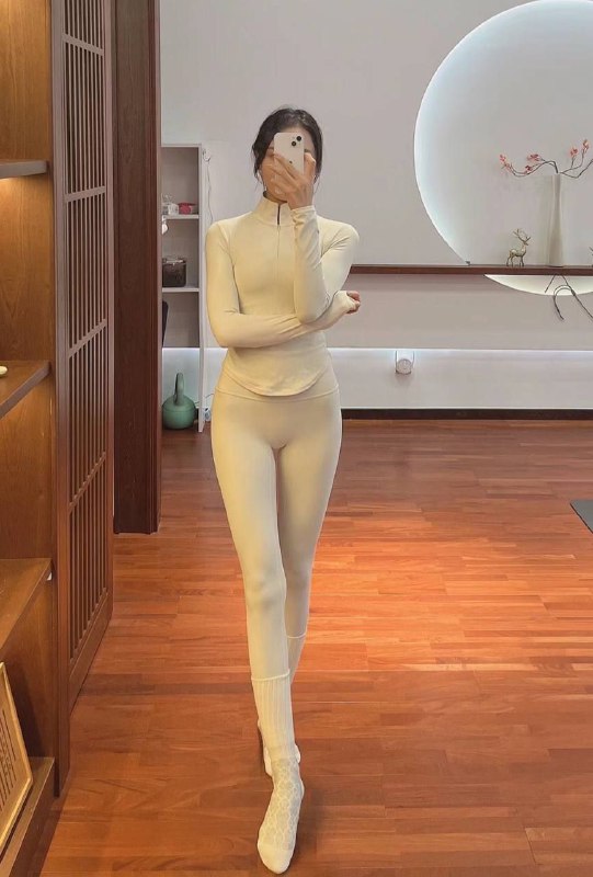 安娜国际 南京客户预约极品妹子，见面满意已付款 服务中🤝现用客服：@AnnaGJ168bot私聊不了：@AnnaGJ168