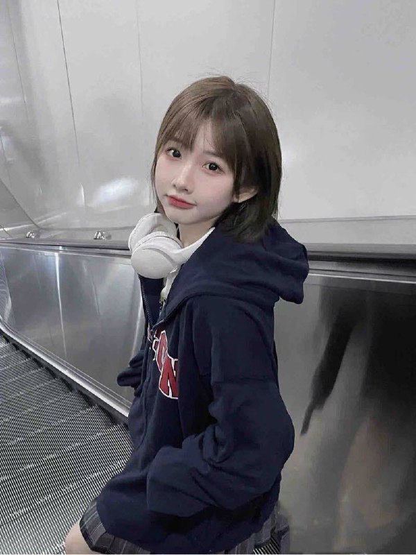 杨弈广州 兔子牙❤️05短发舞蹈生全脸无整，甜甜的初恋感，期待与你相遇🌟需要安排点击预约:@AnnaGJ168📲被双向限制请联系:@AnnaGJ168bot点击观看探花福利视频【安娜国际外围】广州高端外围为极搜长期重金付费广告，请放心消费，秉持客户满意度，客户忠诚度，客户超值惊喜的客户关系理念，放心预约！！