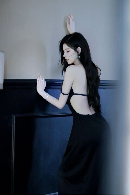 G98𝐀𝐝𝐝𝐫𝐞𝐬𝐬：广州𝐁𝐮𝐬𝐭*：c𝐇𝐞𝐢𝐠𝐡𝐭*：168𝐖𝐞𝐢𝐠𝐡𝐭*：95Age*：05年•  职业：兼职模特 学生•  爱好：旅游•  擅洗大单 大蜜  清纯 气质纯 白纯职业秘书般的感觉，所有照片保证本人无区别且极具反差可驾驭各种疯狂运动🌟需要安排点击预约:@AnnaGJ168📲被双向限制请联系:@AnnaGJ168bot点击观看探花福利视频【安娜国际外围】广州高端外围为极搜长期重金付费广告，请放心消费，秉持客户满意度，客户忠诚度，客户超值惊喜的客户关系理念，放心预约！！
