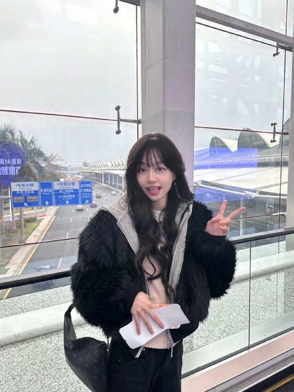 广州真实学生小和 只外出🍬🍬160  40kg 03年 在读大学生本人幼态甜美 小骨架 皮肤无瑕疵粉嫩少女肌肤 可素颜见客 无纹身本人乖巧可爱 穿衣显瘦脱衣有肉仅短期兼职 低素质勿扰 支持验证🉑69🐍吻🉑🚗🉑双✈️🉑轻度sm🈲🈚🍑液体🈲3通🌟需要安排点击预约:@AnnaGJ168📲双向限制请联系:@AnnaGJ168bot🉑点击置顶消息查看本频道详细信息。查看本频道全部业务【安娜国际外围】广州高端外围为极搜长期重金付费广告，请放心消费，秉持客户满意度，客户忠诚度，客户超值惊喜的客户关系理念，放心预约。