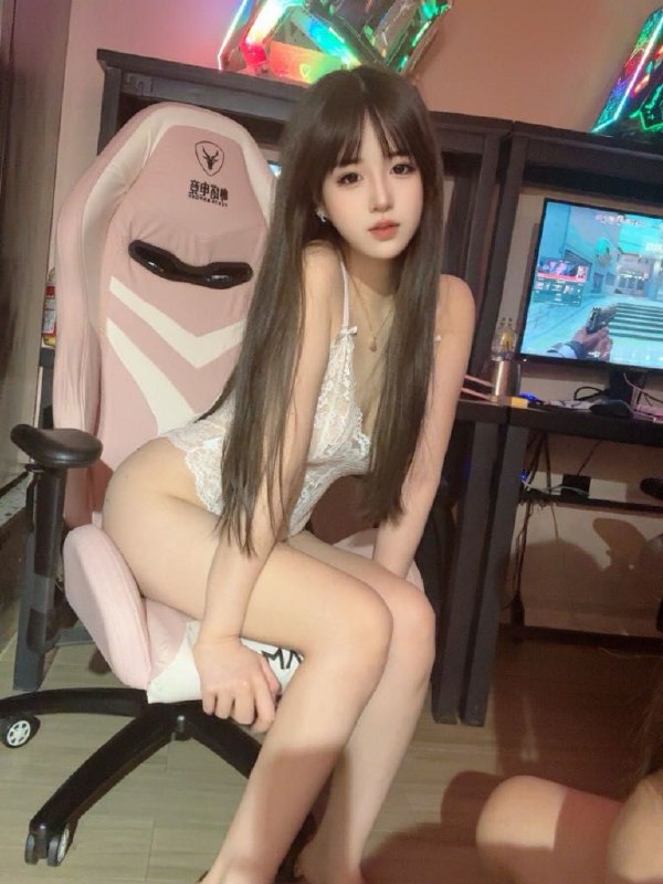 广州  168Ｄ 06 在校生肤如凝脂 人如玉  零整  美少女———————————————————纯欲天花板级别极品少女超紧致 超多汁 超嫩滑皮肤白皙无暇  真🐻D  素颜超好看乖巧有耐心  脾气好  待客如男友是你听话粘人的 小猫咪🌟需要安排点击预约:@AnnaGJ168📲双向限制请联系:@AnnaGJ168bot🉑点击置顶消息查看本频道详细信息。查看本频道全部业务【安娜国际外围】广州高端外围为极搜长期重金付费广告，请放心消费，秉持客户满意度，客户忠诚度，客户超值惊喜的客户关系理念，放心预约。