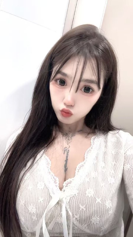 维吾尔新人小白姓名：丫丫年龄：05身高：166胸围： E    童颜巨乳，紧致，敏感体质水水超多体重：86斤，首次下海，真人 真照 小蛮腰兼职新人，有马甲线，独特纹身，新疆维吾尔族，其余均为假冒，可舌吻，可双飞，不登记，不无套，禁登记，🈲口、禁口爆，不接低素质客🌟需要安排点击预约:@AnnaGJ168📲双向限制请联系:@AnnaGJ168bot🉑点击置顶消息查看本频道详细信息。查看本频道全部业务【安娜国际外围】广州高端外围为极搜长期重金付费广告，请放心消费，秉持客户满意度，客户忠诚度，客户超值惊喜的客户关系理念，放心预约。