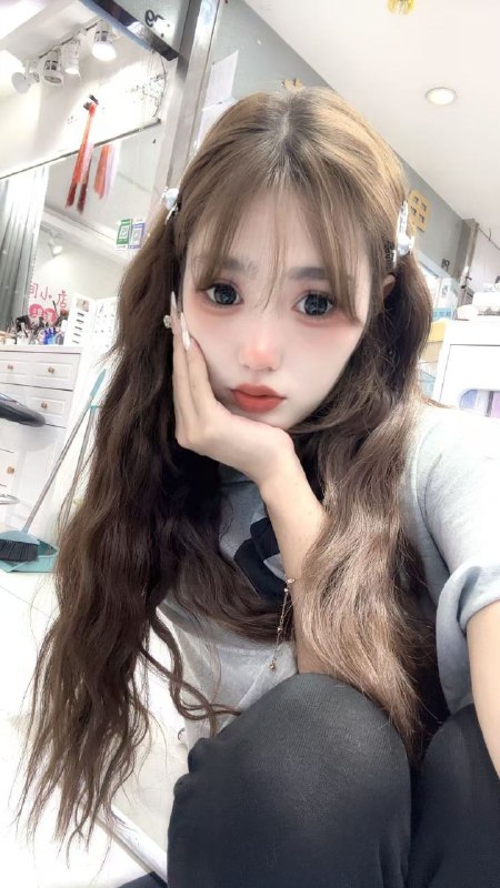 维吾尔新人小白姓名：丫丫年龄：05身高：166胸围： E    童颜巨乳，紧致，敏感体质水水超多体重：86斤，首次下海，真人 真照 小蛮腰兼职新人，有马甲线，独特纹身，新疆维吾尔族，其余均为假冒，可舌吻，可双飞，不登记，不无套，禁登记，🈲口、禁口爆，不接低素质客🌟需要安排点击预约:@AnnaGJ168📲双向限制请联系:@AnnaGJ168bot🉑点击置顶消息查看本频道详细信息。查看本频道全部业务【安娜国际外围】广州高端外围为极搜长期重金付费广告，请放心消费，秉持客户满意度，客户忠诚度，客户超值惊喜的客户关系理念，放心预约。