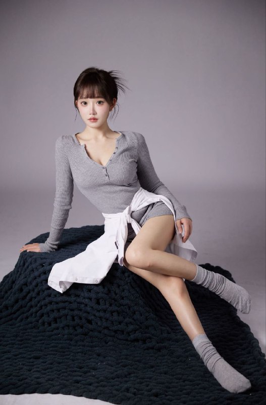 小羊🌸兼职短开烹清纯女孩Height: 165 Weight: 86/Age:02     真🐻D丝袜制服齐全 配合度极高穿衣显瘦脱衣有🐻清纯少女脸⬆️⬇️粉嫩无风尘味🌟需要安排点击预约:@AnnaGJ168📲双向限制请联系:@AnnaGJ168bot🉑点击置顶消息查看本频道详细信息。查看本频道全部业务【安娜国际外围】广州高端外围为极搜长期重金付费广告，请放心消费，秉持客户满意度，客户忠诚度，客户超值惊喜的客户关系理念，放心预约