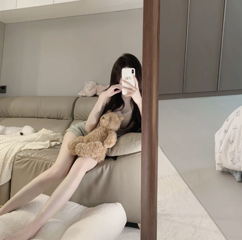 清纯可爱小妹妹 女友类型 在校大学身高173 胸围c 体重95 3粉嫩 皮肤雪白清纯腼腆可爱小女孩 不是专业 兼职几天清纯女友类型 喜欢有素质哥哥 邻家小妹即视感欢迎哥哥😘🌟需要安排点击预约:@AnnaGJ168📲双向限制请联系:@AnnaGJ168bot🉑点击置顶消息查看本频道详细信息。查看本频道全部业务【安娜国际外围】广州高端外围为极搜长期重金付费广告，请放心消费，秉持客户满意度，客户忠诚度，客户超值惊喜的客户关系理念，放心预约