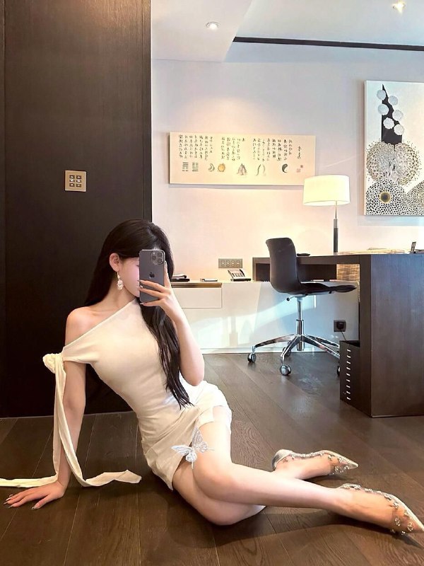 02年小可爱清纯🍑豚👙↑粉↓粉🉑96👄丝滑牛奶白透真实一线天166*43kg*c南方妹子娇小软糯🌟需要安排点击预约:@AnnaGJ168📲被双向限制请联系:@AnnaGJ168bot点击观看探花福利视频【安娜国际外围】北上广深全国顶奢高端外围为极搜长期重金付费广告，请放心消费，秉持客户满意度，客户忠诚度，客户超值惊喜的客户关系理念，放心预约。可以在喜欢的女孩下面咨询评论留言