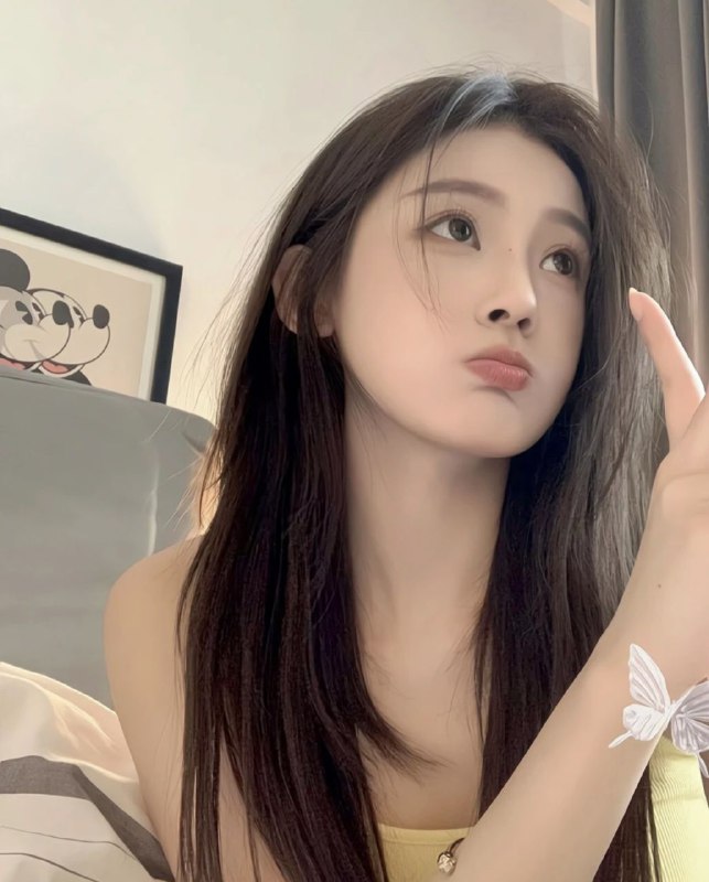 广州𝐇𝐞𝐢𝐠𝐡𝐭 身高170• 𝐖𝐞𝐢𝐠𝐡𝐭体重/90• 𝐁𝐮𝐬𝐭胸围/D              • 𝐀𝐠𝐞年龄/04短期兼职.声音甜美，🥢腿，完美身材•待客热情 身体柔软 配合度高💯• 不催不事 乖巧听话• 实力喜神 好评神器🌟需要安排点击预约:@AnnaGJ168📲被双向限制请联系:@AnnaGJ168bot点击观看探花福利视频【安娜国际外围】北上广深全国顶奢高端外围为极搜长期重金付费广告，请放心消费，秉持客户满意度，客户忠诚度，客户超值惊喜的客户关系理念，放心预约。可以在喜欢的女孩下面咨询评论留言